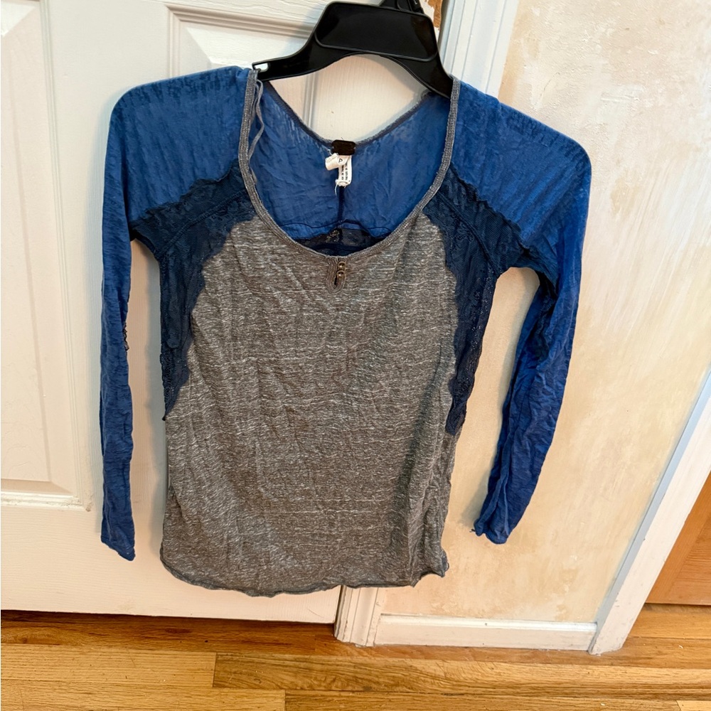 Blue and Gray Women's Top